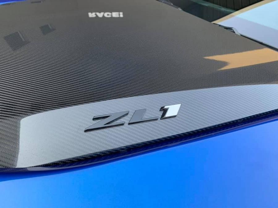 Логотип Chevrolet Camaro ZL1 by RACE! 2019 года  (фото 14 из 15)